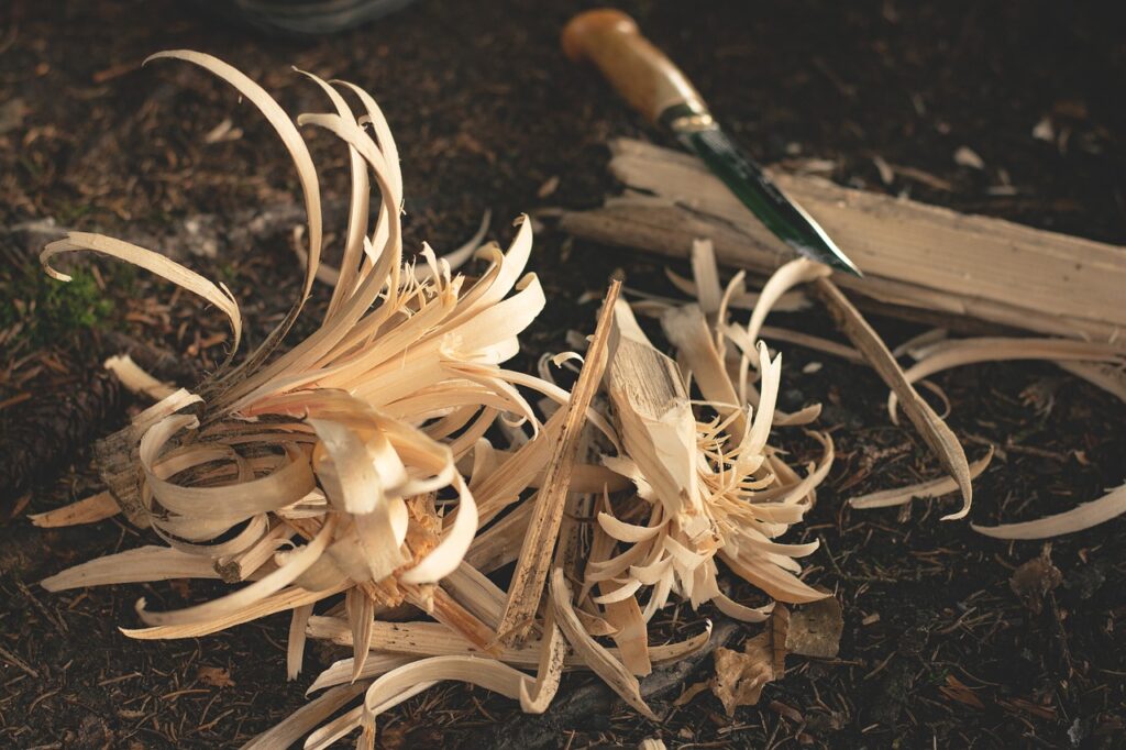 How to Build a Long-Lasting Survival Fire How to Build a Long-Lasting Survival Fire